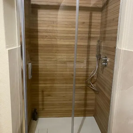 לינה וארוחת בוקר Dreamhouse אולביה